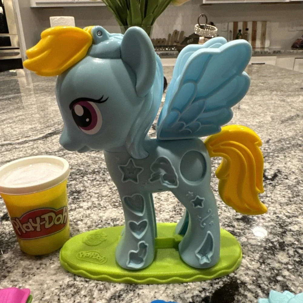 My Little Pony Rainbow Dash Play-Doh Style Salon Mold On Base With Two Tubs‎ #23